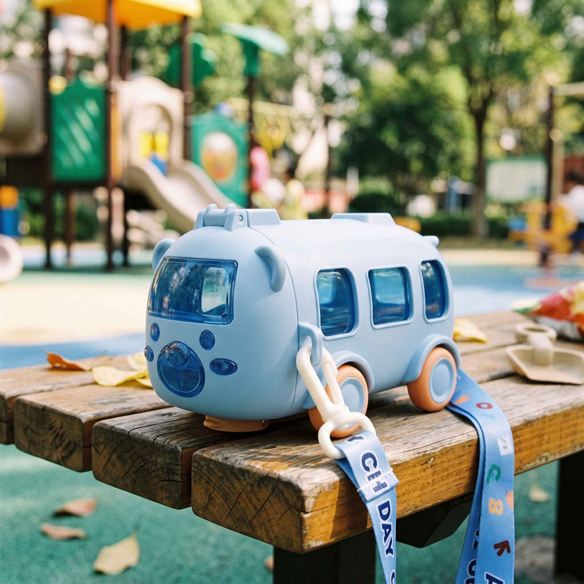 Bus-Shaped Water Bottle with Carry Strap — 500ml — supplier product image 3